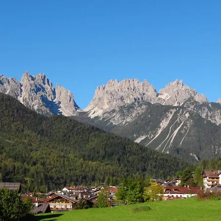 Dolomiti شقة